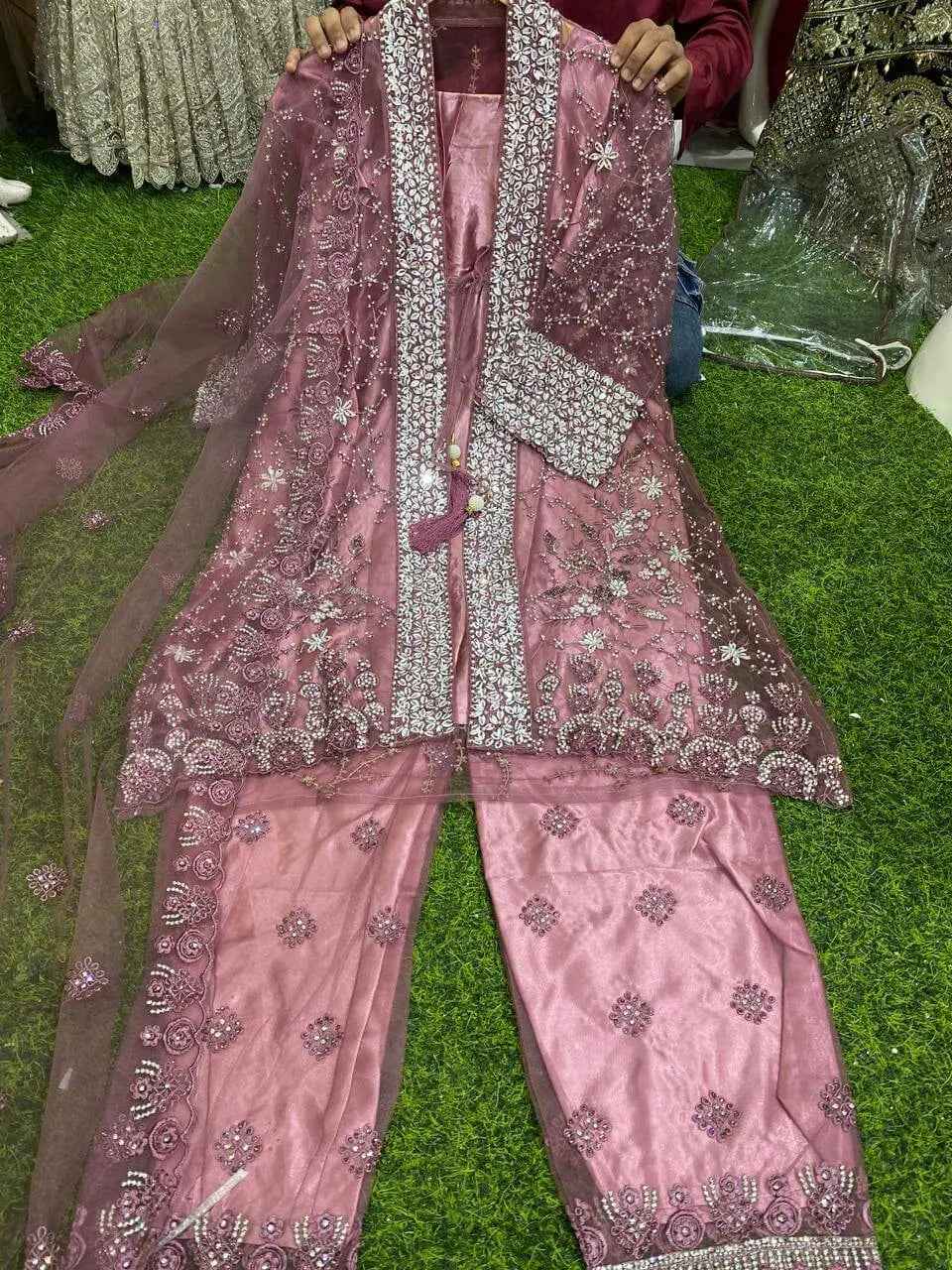 ✨ Elegant Shrug Alina Cut Party Wear with Pant