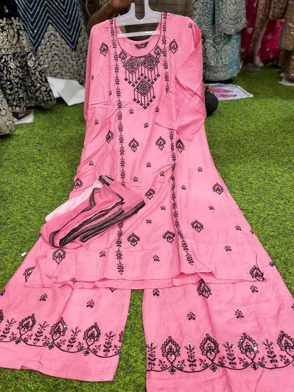 Rayon Casual Wear Suits 👗