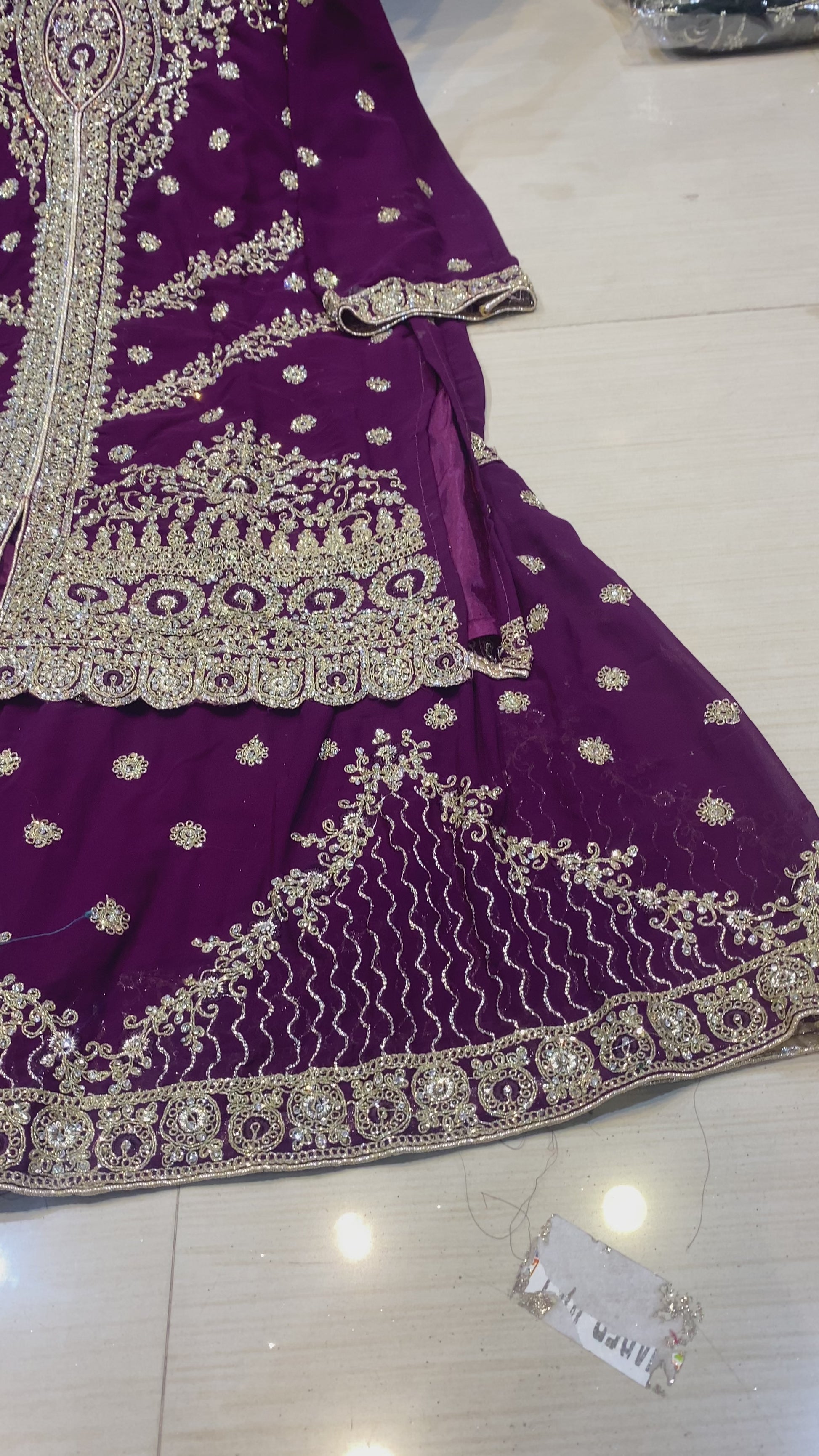 #OmerWears #WomensFashionIndia #HyderabadFashion #EthnicWearForWomen #BridalCouture #PakistaniSuits #PartyWearDresses #CoOrdSets #LuxuryEthnicWear #IndianDesignerWear #FestiveOutfits #WeddingSeasonLook #ShopIndianStyle #Fashion2025