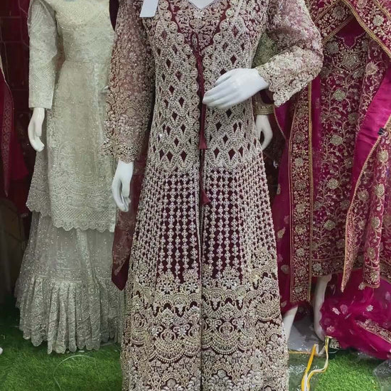 #OmerWears #WomensFashionIndia #HyderabadFashion #EthnicWearForWomen #BridalCouture #PakistaniSuits #PartyWearDresses #CoOrdSets #LuxuryEthnicWear #IndianDesignerWear #FestiveOutfits #WeddingSeasonLook #ShopIndianStyle #Fashion2025