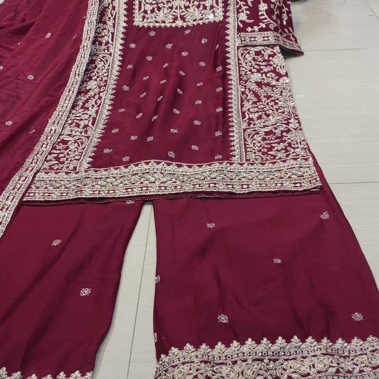 #OmerWears #WomensFashionIndia #HyderabadFashion #EthnicWearForWomen #BridalCouture #PakistaniSuits #PartyWearDresses #CoOrdSets #LuxuryEthnicWear #IndianDesignerWear #FestiveOutfits #WeddingSeasonLook #ShopIndianStyle #Fashion2025